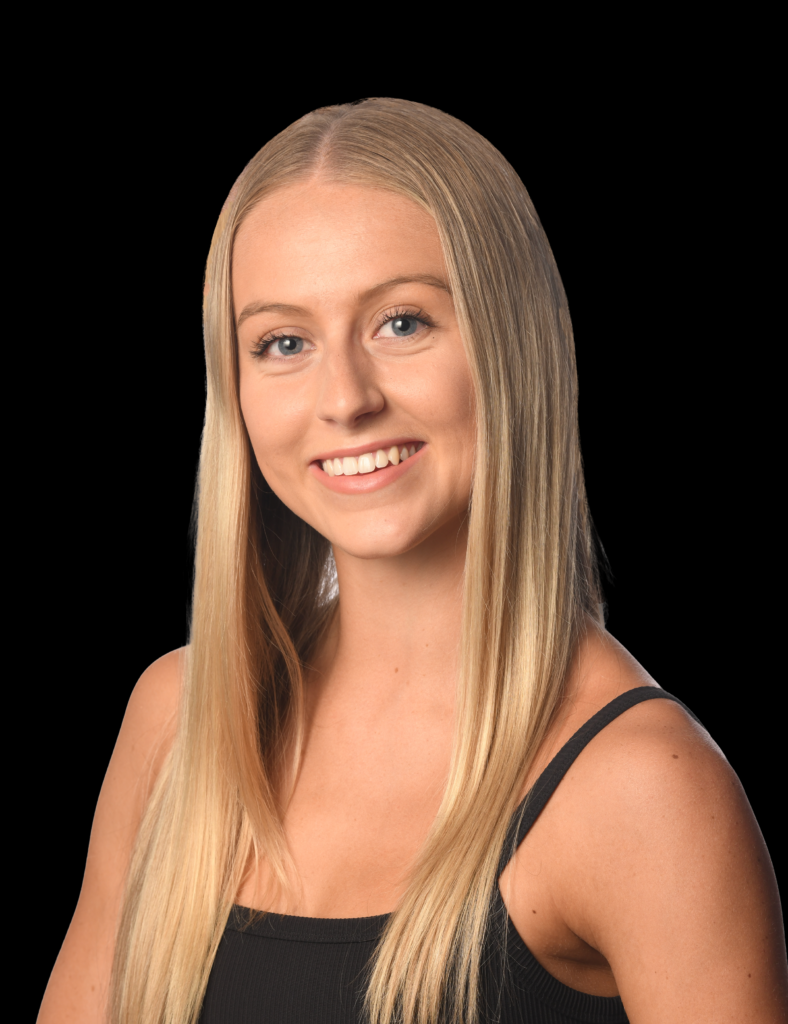 Headshot - Alyssa Park